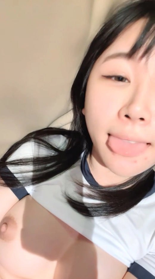 OnlyFans 网红 yuah 收费私拍视频 6.78G